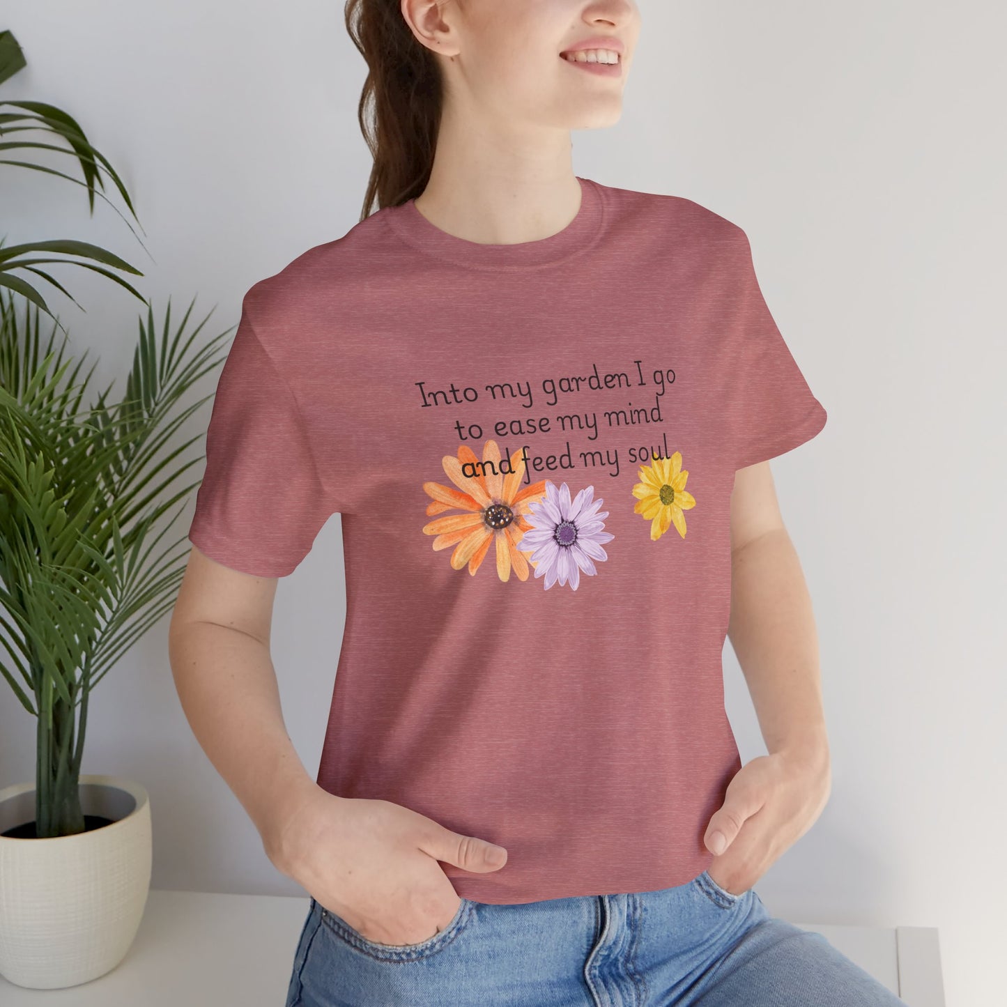 Into my garden I go - Unisex T Shirt