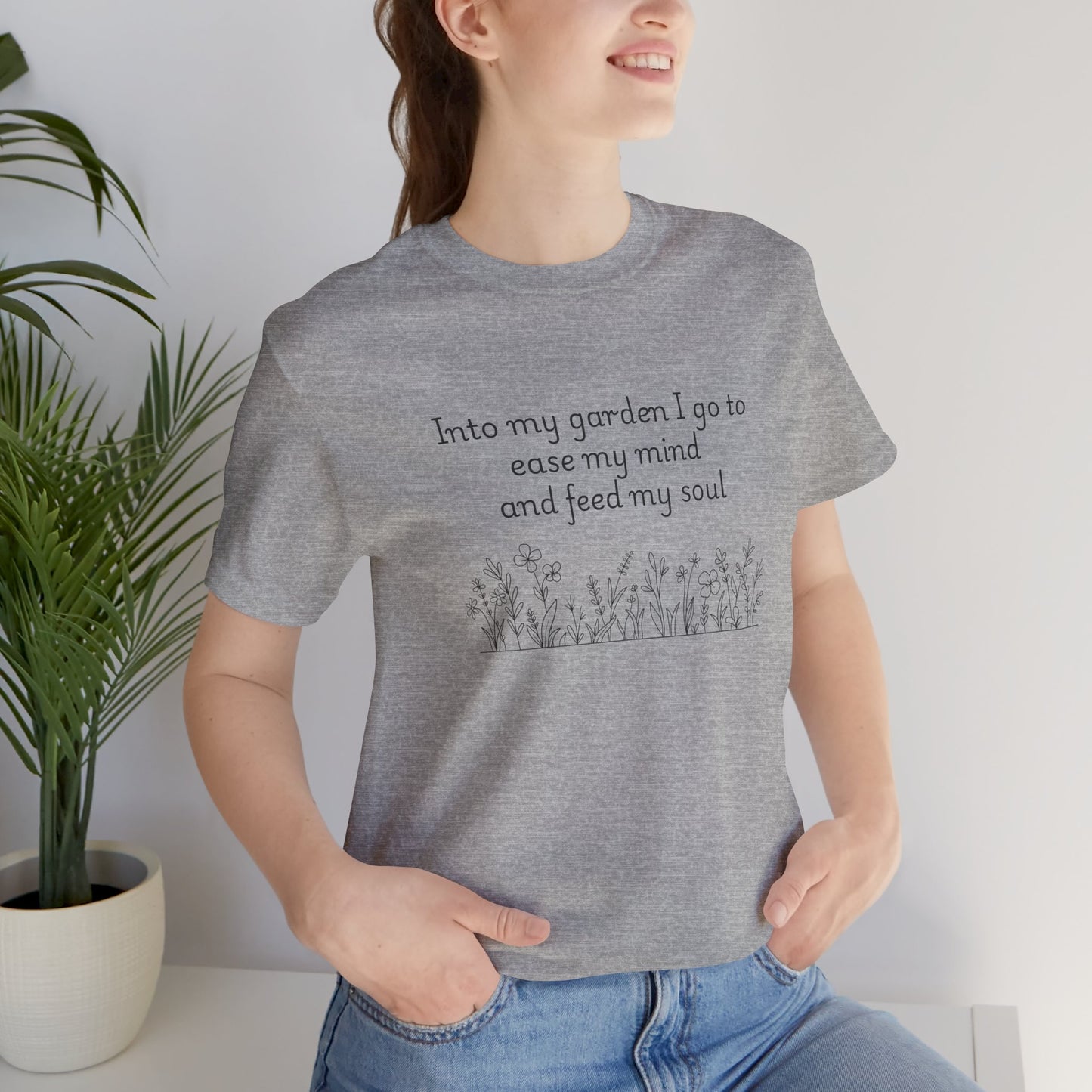 Into my garden I go - Unisex T Shirt