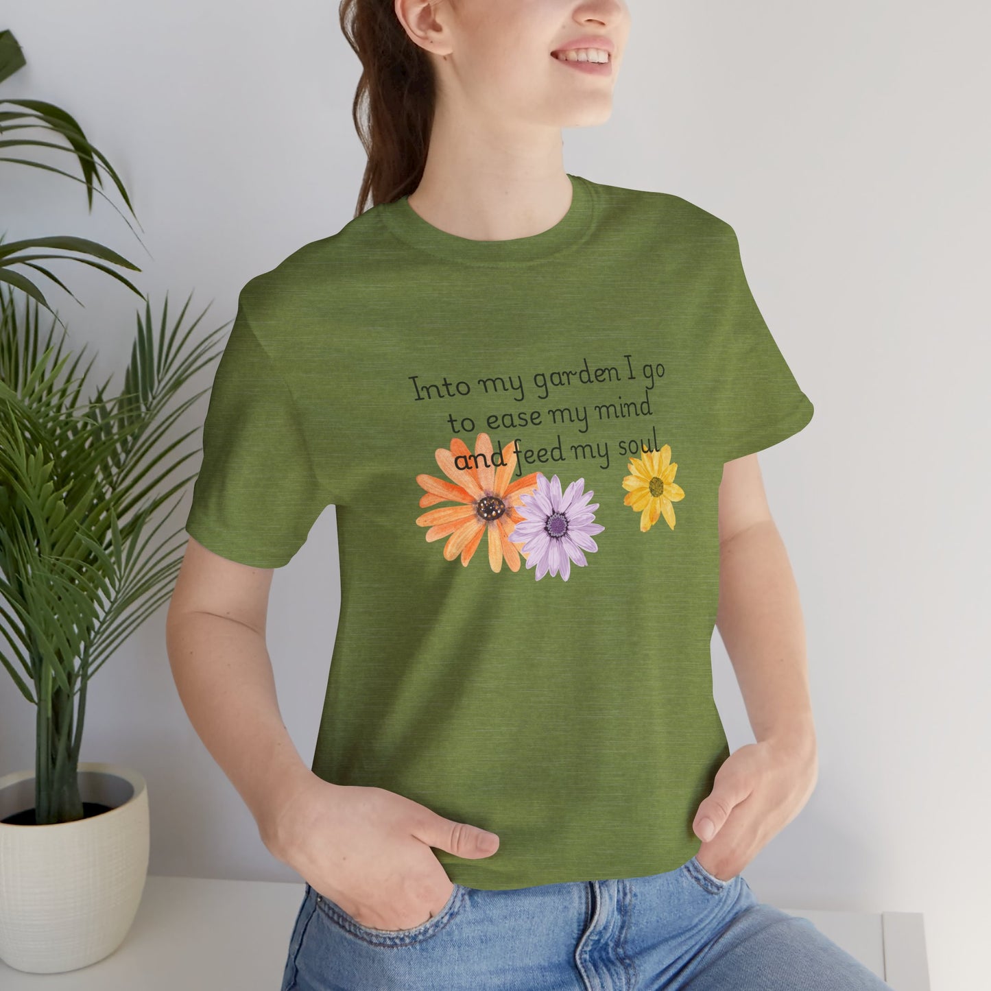 Into my garden I go - Unisex T Shirt