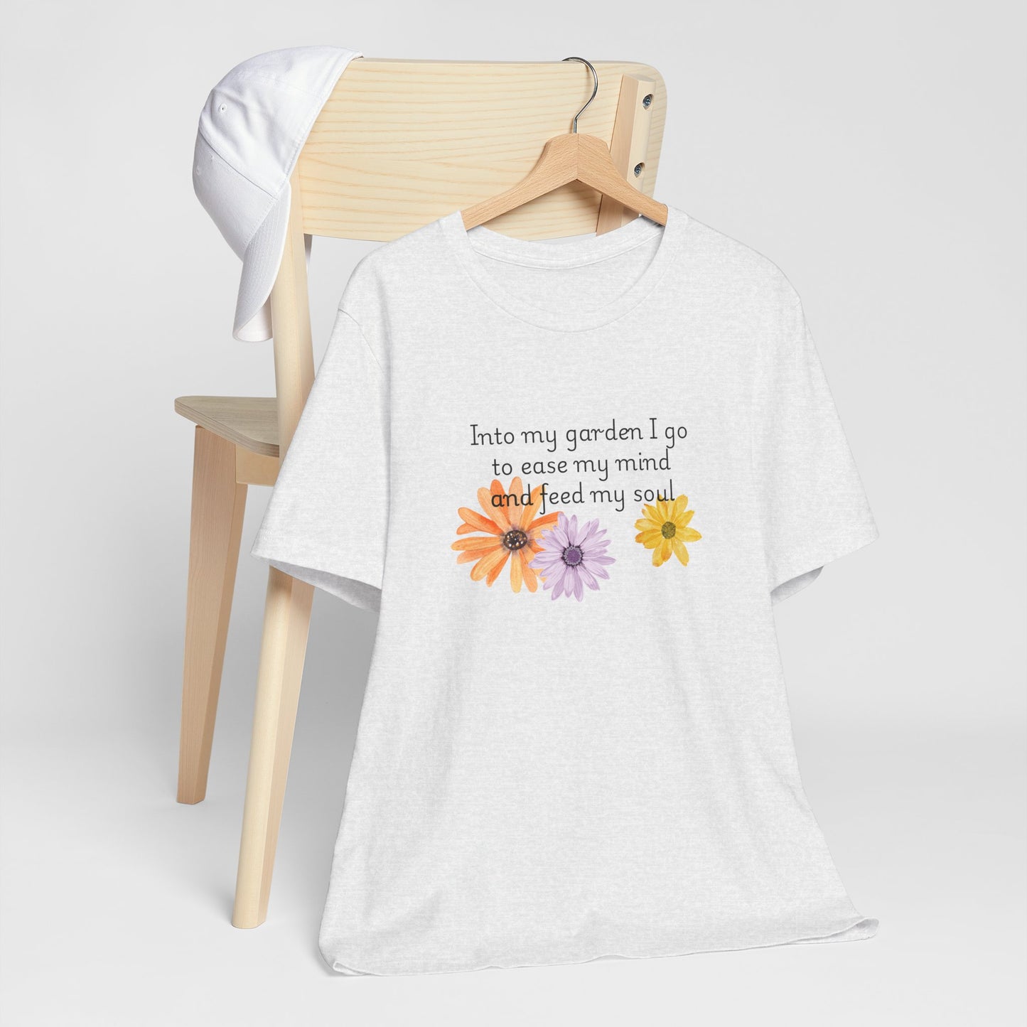 Into my garden I go - Unisex T Shirt