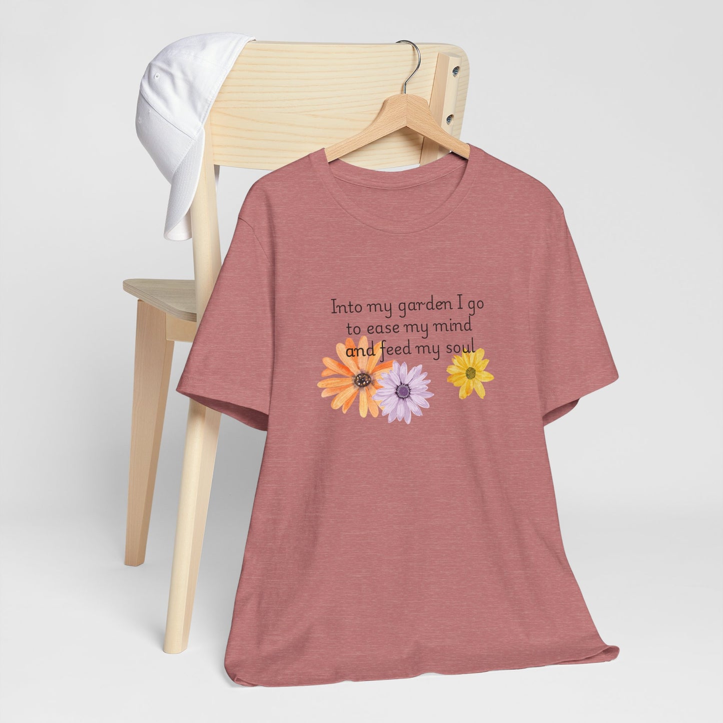 Into my garden I go - Unisex T Shirt