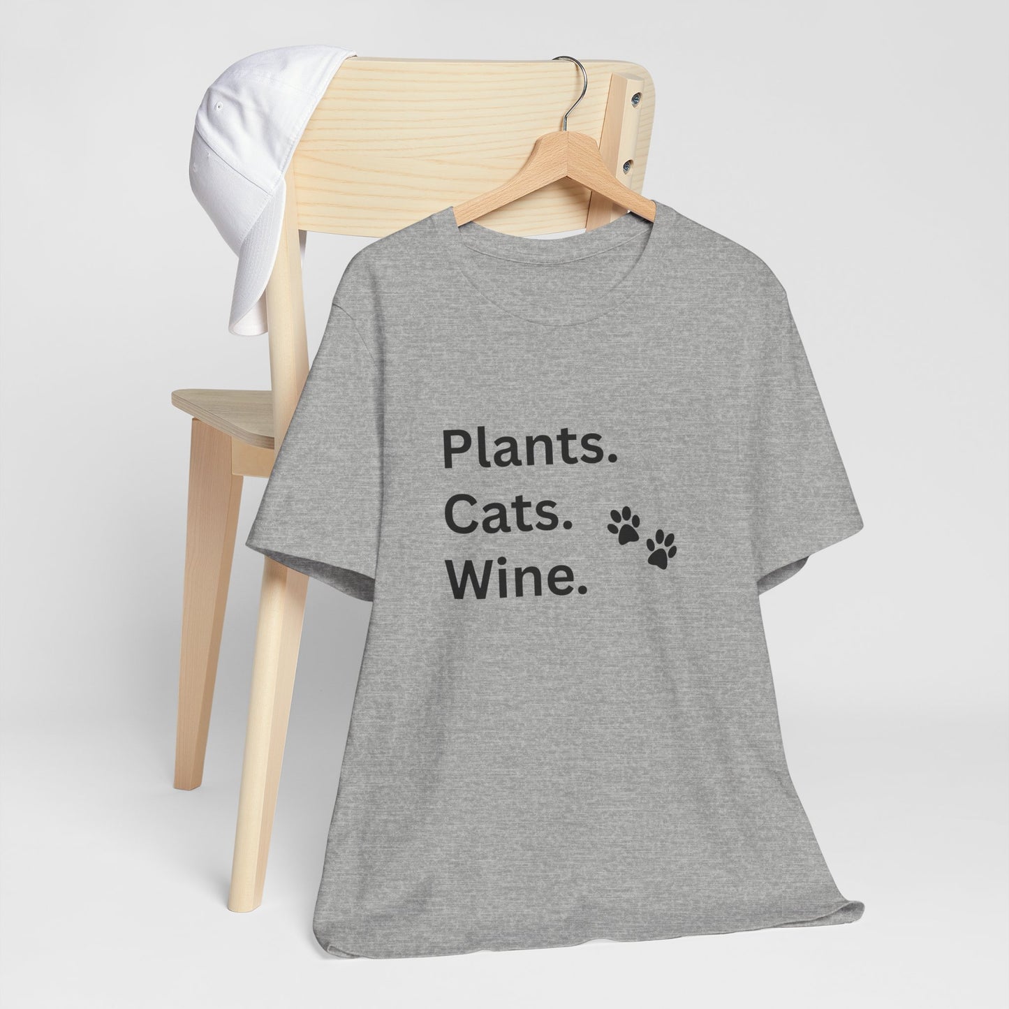 Plants, Cats and Wine - Unisex T-Shirt